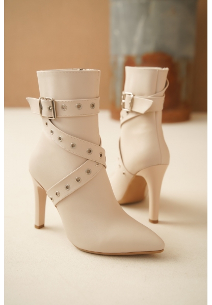 Atye Bej Cilt Topuklu Bot