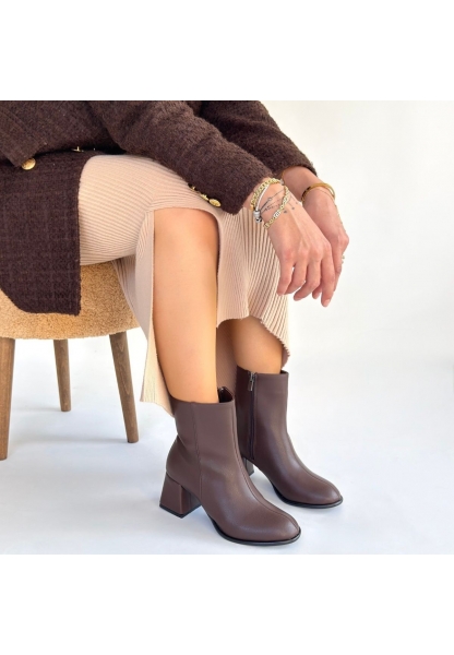 Tendy Kahverengi Cilt Topuklu Bot