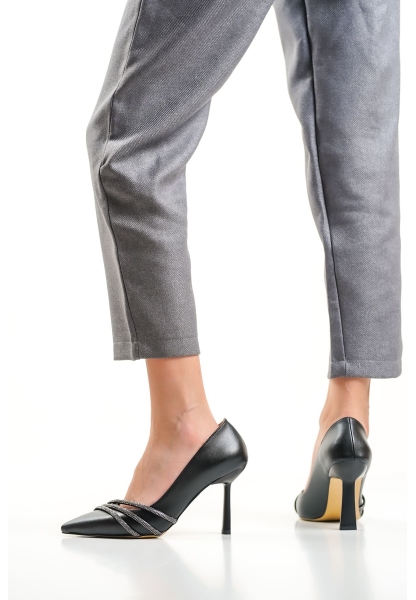 Kadın İnce Topuklu Stiletto TR040Y15A