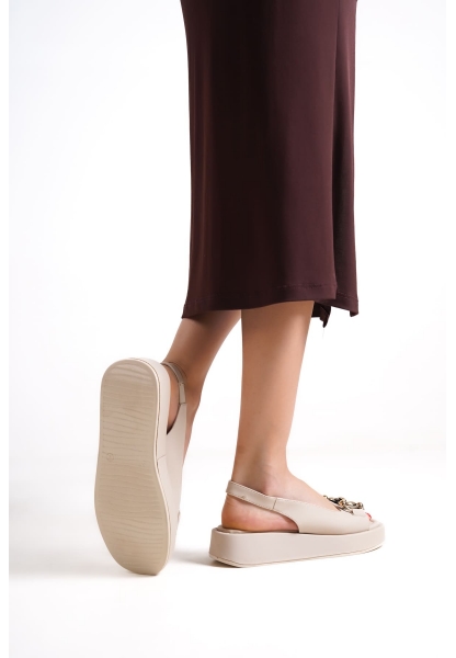Kadın Tokalı Sandalet TR060Y02C
