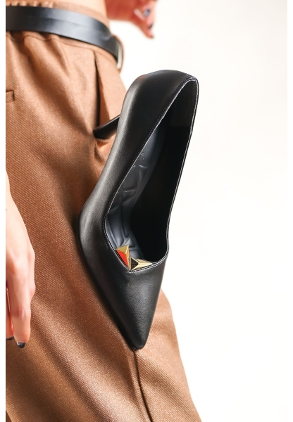 Kadın İnce Topuklu Stiletto TR040Y12A